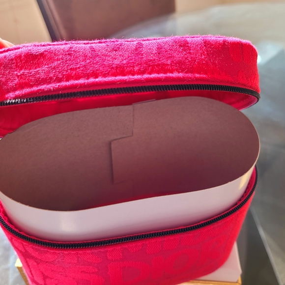 Dior Pink Cosmetic Case - Picture 3 of 7
